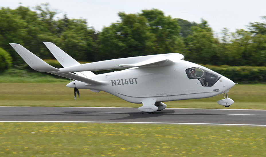 Het elektrische vliegtuig van luchtvaartbedrijf e-Smart Avia